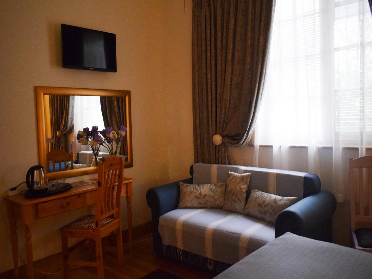 Auberge Alouette Guesthouse Franschhoek Εξωτερικό φωτογραφία